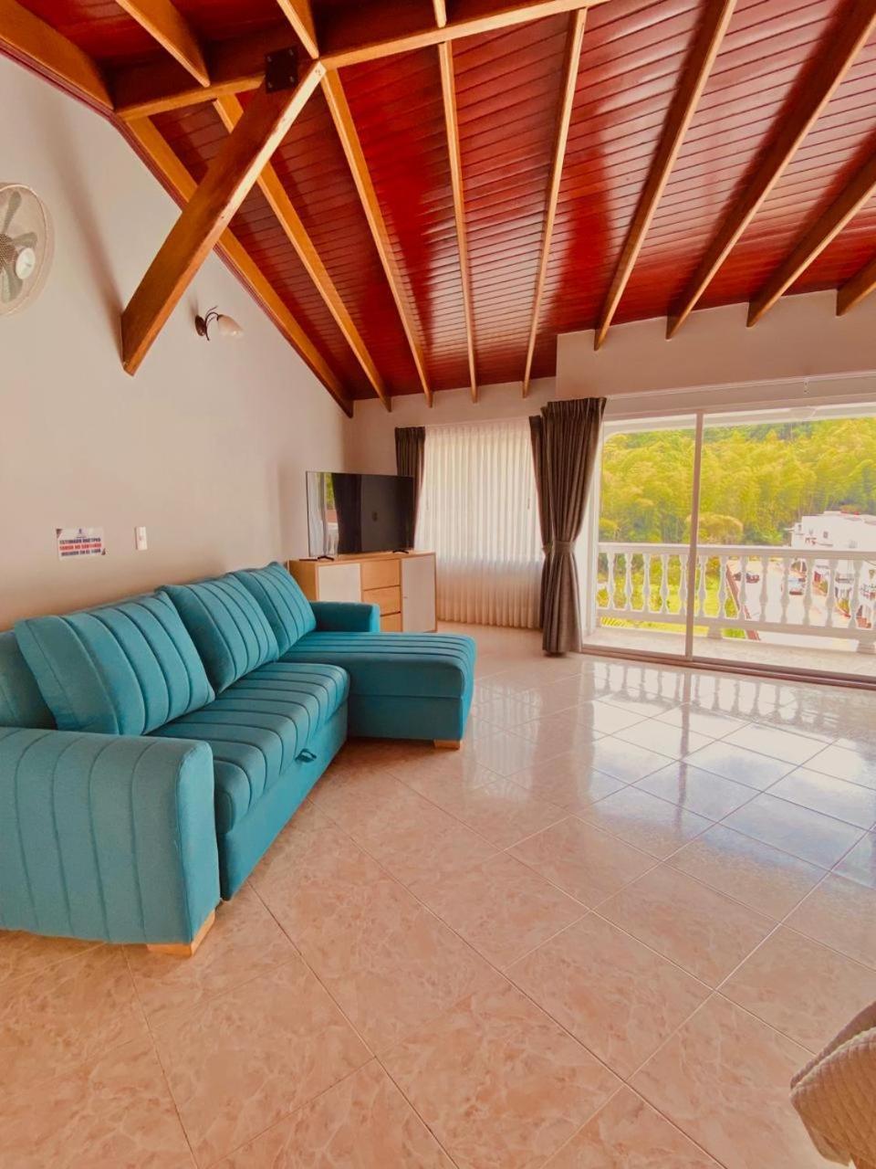 Juan De La Vega Hotel Ла Вега Екстериор снимка