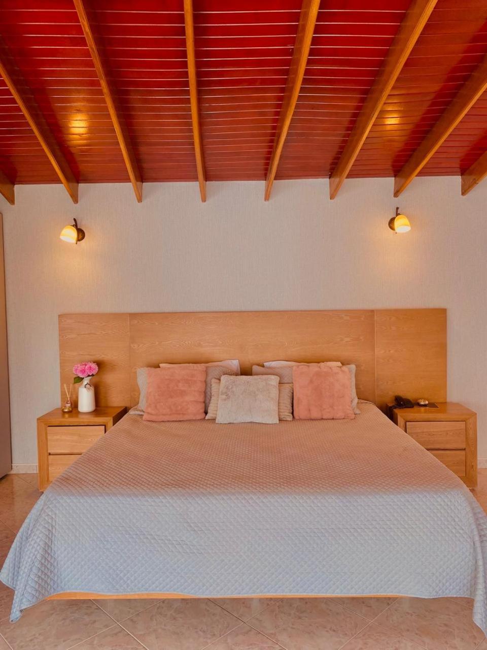 Juan De La Vega Hotel Ла Вега Екстериор снимка