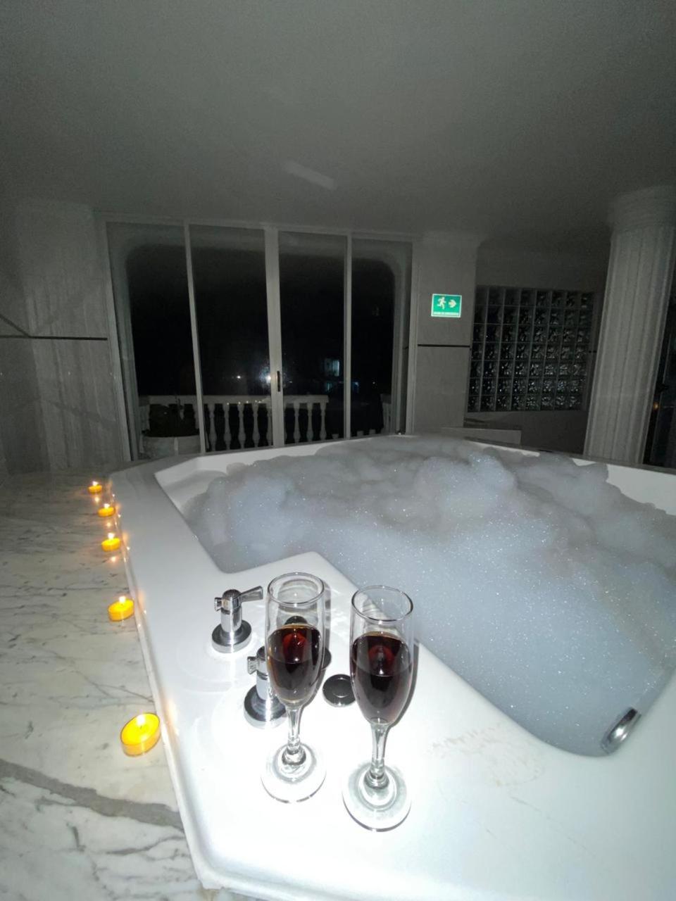 Juan De La Vega Hotel Ла Вега Екстериор снимка
