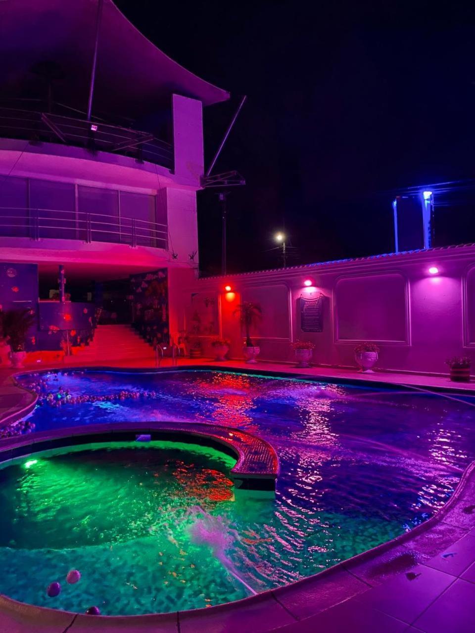 Juan De La Vega Hotel Ла Вега Екстериор снимка
