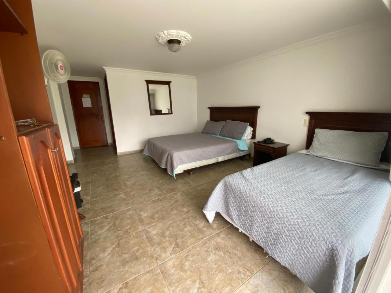 Juan De La Vega Hotel Ла Вега Стая снимка