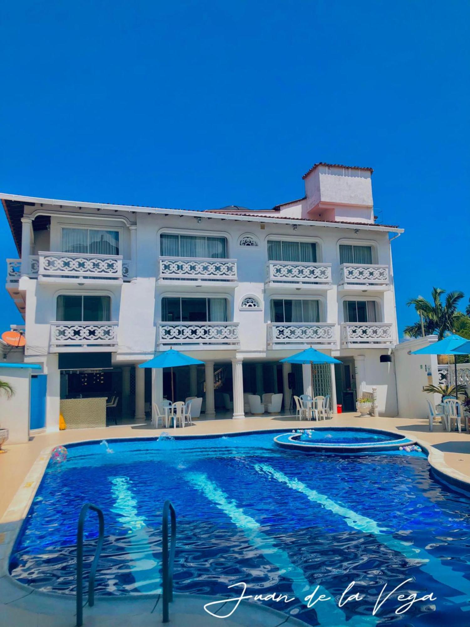 Juan De La Vega Hotel Ла Вега Екстериор снимка